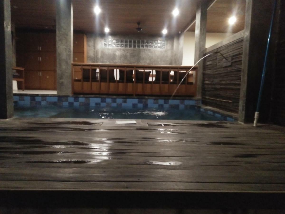 Made House Homestay And Dormitory Санур Екстер'єр фото