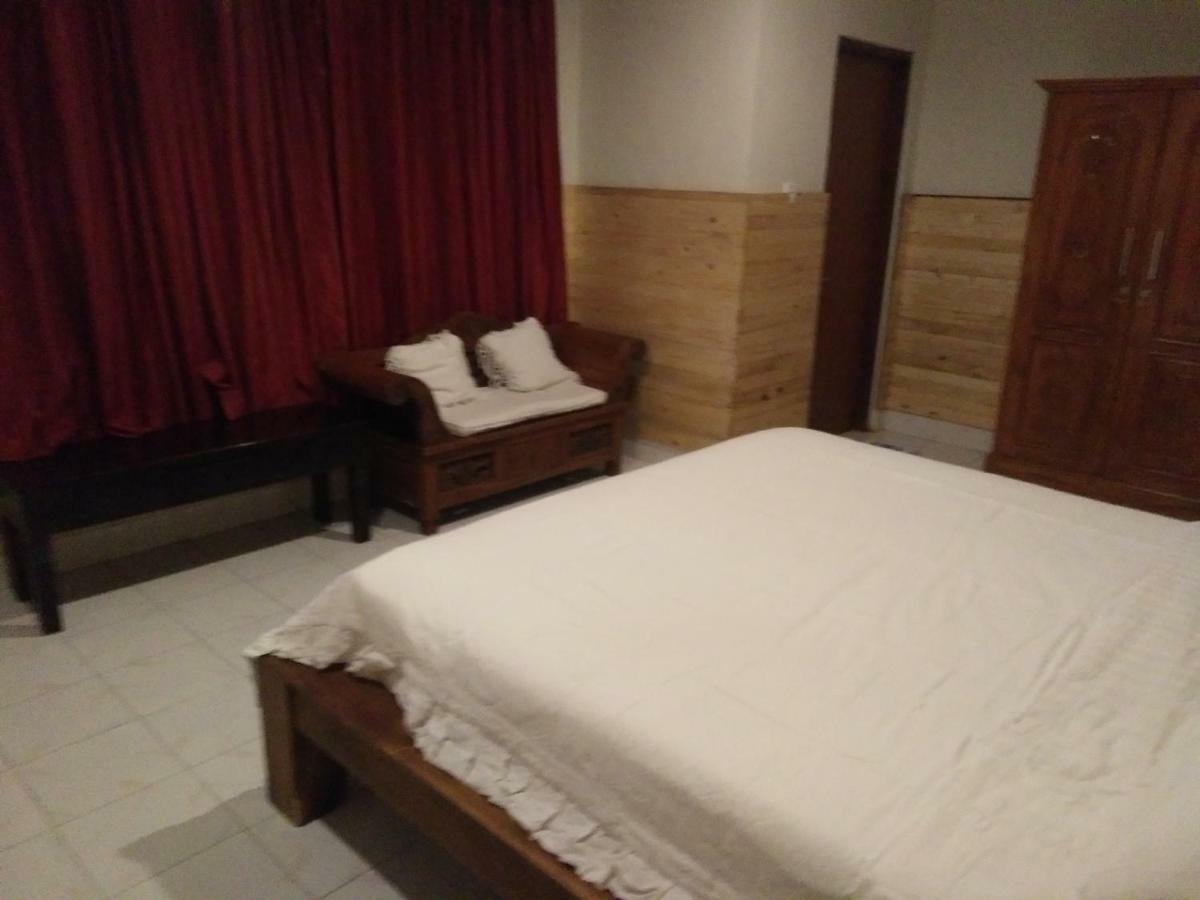 Made House Homestay And Dormitory Санур Екстер'єр фото