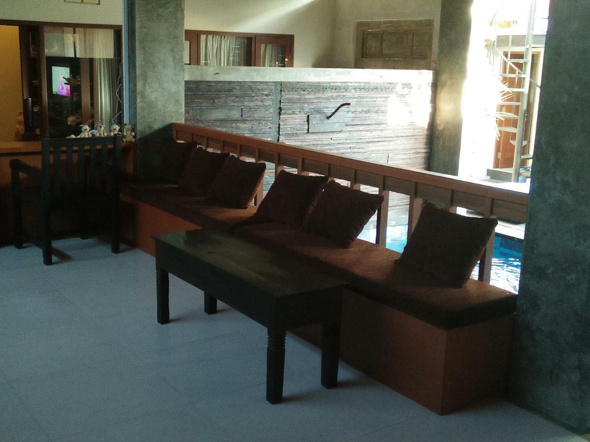 Made House Homestay And Dormitory Санур Екстер'єр фото